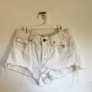 Free people Jean shorts size 27